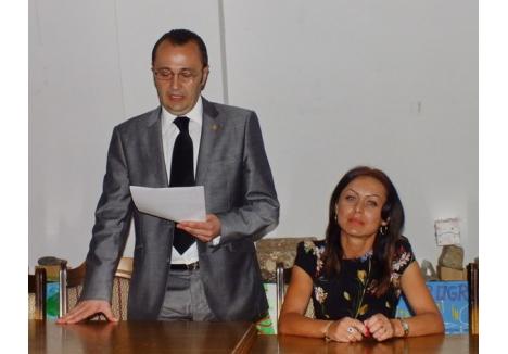 Instalată la şefia APM Bihor la jumătatea lunii iunie, Manuela Moldovan (foto) a fost deja înlocuită din funcţie de ministrul Mediului
